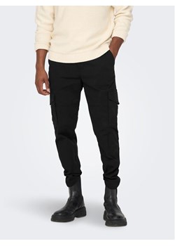 Only & Sons Spodnie materiałowe 22025431 Czarny Tapered Fit ze sklepu MODIVO w kategorii Spodnie męskie - zdjęcie 182602827