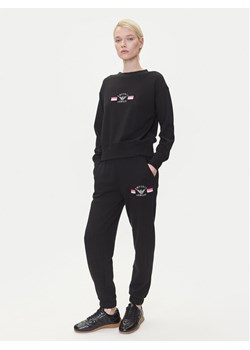 Emporio Armani Underwear Dres EW000500 AF10882 UC001 Czarny Regular Fit ze sklepu MODIVO w kategorii Dresy damskie - zdjęcie 182603259