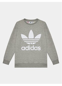 adidas Bluza Trefoil GD2709 Szary Regular Fit ze sklepu MODIVO w kategorii Bluzy chłopięce - zdjęcie 182604337