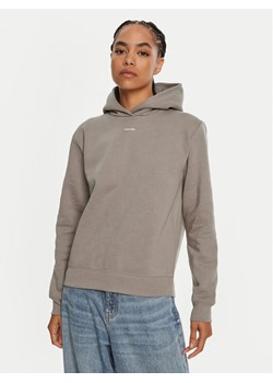 Calvin Klein Bluza Nano Logo K20K207615 Beżowy Regular Fit - id: 0000304092473 - marki Calvin Klein - 182604767 Calvin Klein Bluza Nano Logo K20K207615 Beżowy Regular Fit ze sklepu MODIVO w kategorii Bluzy damskie - zdjęcie 182604767