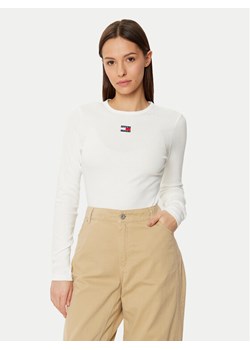 Tommy Jeans Bluzka DW0DW20178 Biały Slim Fit ze sklepu MODIVO w kategorii Bluzki damskie - zdjęcie 182605377