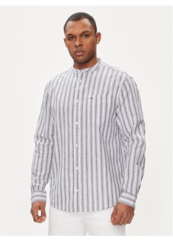 Tommy Jeans Koszula Mao DM0DM18960 Niebieski Regular Fit ze sklepu MODIVO w kategorii Koszule męskie - zdjęcie 182605928