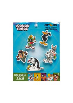 Crocs Ozdoba do butów Jibbitz Looney Tunes 5 Pck Kolorowy ze sklepu MODIVO w kategorii Zabawki - zdjęcie 182607147