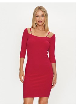 Marciano Guess Sukienka koktajlowa 4YGK58 5613Z Różowy Slim Fit ze sklepu MODIVO w kategorii Sukienki - zdjęcie 182607855