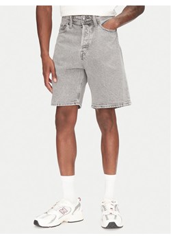 Jack&Jones Szorty jeansowe Tony 12269489 Szary Loose Fit ze sklepu MODIVO w kategorii Spodenki męskie - zdjęcie 182608016