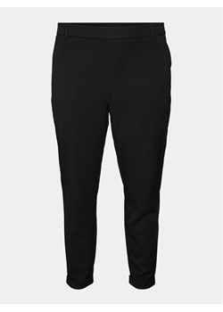 Vero Moda Curve Chinosy Maya 10246292 Czarny Regular Fit ze sklepu MODIVO w kategorii Spodnie damskie - zdjęcie 182608417