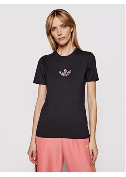 adidas T-Shirt GN3043 Czarny Standard Fit - id: 0000207828346 - marki adidas - 182608565 adidas T-Shirt GN3043 Czarny Standard Fit ze sklepu MODIVO w kategorii Bluzki damskie - zdjęcie 182608565