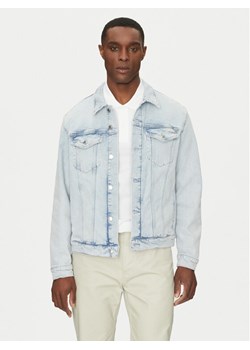 Calvin Klein Jeans Kurtka jeansowa J30J327590 Niebieski Slim Fit ze sklepu MODIVO w kategorii Kurtki męskie - zdjęcie 182608946