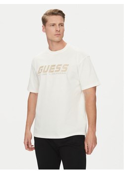 Guess T-Shirt Z5RI10 I3Z14 Biały Regular Fit - id: 0000304864483 - marki Guess - 182609058 Guess T-Shirt Z5RI10 I3Z14 Biały Regular Fit ze sklepu MODIVO w kategorii T-shirty męskie - zdjęcie 182609058