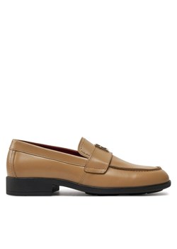 Tommy Hilfiger Lordsy Th Leather Classic Loafer FW0FW07961 Khaki ze sklepu MODIVO w kategorii Lordsy damskie - zdjęcie 182609288