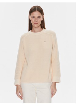 Tommy Hilfiger Sweter WW0WW40751 Beżowy Regular Fit ze sklepu MODIVO w kategorii Swetry damskie - zdjęcie 182610466
