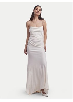 YAS Sukienka wieczorowa Dottea 26030334 Écru Slim Fit ze sklepu MODIVO w kategorii Sukienki - zdjęcie 182611097