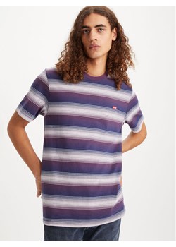 Levi's® T-Shirt Original Housemark 566050156 Fioletowy Regular Fit ze sklepu MODIVO w kategorii T-shirty męskie - zdjęcie 182611387