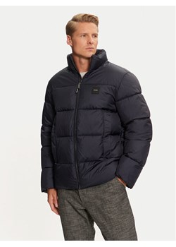 Calvin Klein Kurtka puchowa K10K113472 Granatowy Regular Fit ze sklepu MODIVO w kategorii Kurtki męskie - zdjęcie 182611465