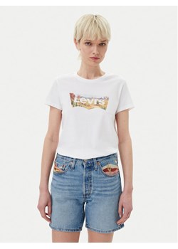 Levi's® T-Shirt 17369-3007 Biały Regular Fit ze sklepu MODIVO w kategorii Bluzki damskie - zdjęcie 182612646