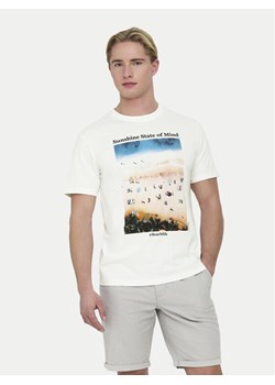 Only & Sons T-Shirt Kolton 22028735 Biały Regular Fit ze sklepu MODIVO w kategorii T-shirty męskie - zdjęcie 182612768