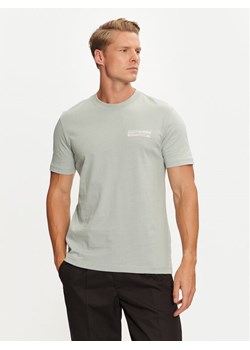 Calvin Klein T-Shirt K10K113594 Niebieski Regular Fit ze sklepu MODIVO w kategorii T-shirty męskie - zdjęcie 182614119