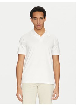 Calvin Klein Polo K10K114133 Biały Regular Fit ze sklepu MODIVO w kategorii T-shirty męskie - zdjęcie 182614145