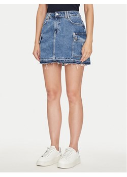 Guess Spódnica jeansowa W4YD52 D5B65 Niebieski Regular Fit ze sklepu MODIVO w kategorii Spódnice - zdjęcie 182614786