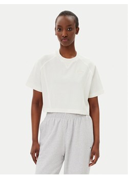 Reebok T-Shirt 100214091 036-90-02 Écru Regular Fit ze sklepu MODIVO w kategorii Bluzki damskie - zdjęcie 182615465