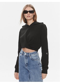 Calvin Klein Jeans Bluza J20J222551 Czarny Regular Fit ze sklepu MODIVO w kategorii Bluzy damskie - zdjęcie 182615768