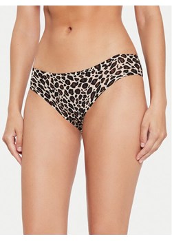 Chantelle Figi klasyczne Soft Stretch C11D30 Beżowy - id: 0000304177217 - marki Chantelle - 182615847 Chantelle Figi klasyczne Soft Stretch C11D30 Beżowy ze sklepu MODIVO w kategorii Majtki damskie - zdjęcie 182615847
