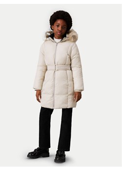 Calvin Klein Jeans Kurtka zimowa Classic IG0IG02686 Beżowy Regular Fit ze sklepu MODIVO w kategorii Kurtki dziewczęce - zdjęcie 182615917