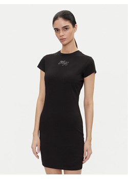 HUGO Sukienka codzienna 50537240 Czarny Slim Fit ze sklepu MODIVO w kategorii Sukienki - zdjęcie 182616885