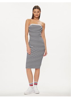 Tommy Jeans Sukienka letnia Logo Tape DW0DW17922 Granatowy Slim Fit ze sklepu MODIVO w kategorii Sukienki - zdjęcie 182618386