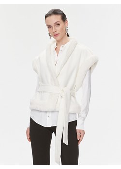 Custommade Bezrękawnik Filicia 999527813 Écru Regular Fit ze sklepu MODIVO w kategorii Kamizelki damskie - zdjęcie 182618747
