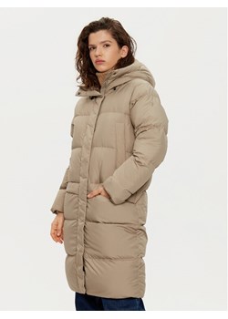 Peak Performance Kurtka puchowa G79931040 Beżowy Regular Fit ze sklepu MODIVO w kategorii Kurtki damskie - zdjęcie 182618836