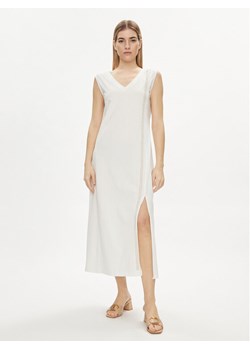 Liu Jo Sport Sukienka codzienna TA4262 JS088 Biały Regular Fit ze sklepu MODIVO w kategorii Sukienki - zdjęcie 182619846