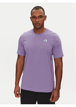 adidas T-Shirt Earth Day Graphic JI6757 Fioletowy Regular Fit ze sklepu MODIVO w kategorii T-shirty męskie - zdjęcie 182620366