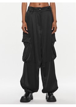 Herskind Spodnie materiałowe Edwin 4949985 Czarny Relaxed Fit ze sklepu MODIVO w kategorii Spodnie damskie - zdjęcie 182620558