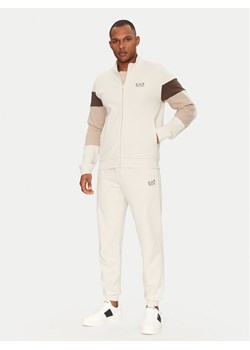 EA7 Emporio Armani Dres 7M000282 AF12660 U1112 Biały Regular Fit ze sklepu MODIVO w kategorii Dresy męskie - zdjęcie 182620589