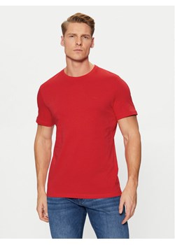 s.Oliver T-Shirt 2153464 Czerwony Regular Fit ze sklepu MODIVO w kategorii T-shirty męskie - zdjęcie 182620687