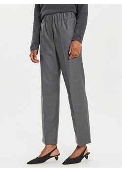 Weekend Max Mara Spodnie materiałowe Hateley 2425136052 Szary Regular Fit ze sklepu MODIVO w kategorii Spodnie damskie - zdjęcie 182621938