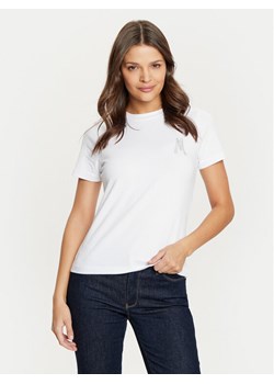 Marciano Guess T-Shirt 4BGI15 6008A Biały Regular Fit ze sklepu MODIVO w kategorii Bluzki damskie - zdjęcie 182622338