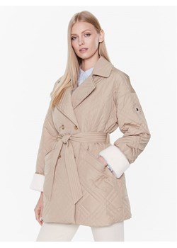 Tommy Hilfiger Kurtka przejściowa Quilted WW0WW37268 Beżowy Loose Fit ze sklepu MODIVO w kategorii Płaszcze damskie - zdjęcie 182622395