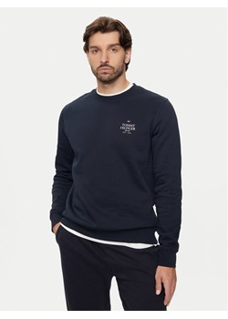 Tommy Hilfiger Bluza MW0MW35524 Granatowy Regular Fit ze sklepu MODIVO w kategorii Bluzy męskie - zdjęcie 182622726