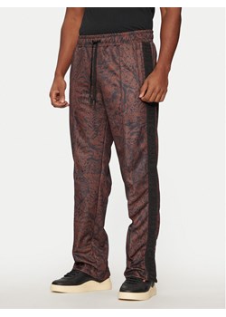 Just Cavalli Spodnie dresowe 77OAAE00 Czarny Regular Fit ze sklepu MODIVO w kategorii Spodnie męskie - zdjęcie 182622785