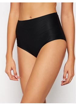 Chantelle Figi klasyczne z wysokim stanem Soft Stretch Plus Size C11370 Czarny ze sklepu MODIVO w kategorii Majtki damskie - zdjęcie 182623835