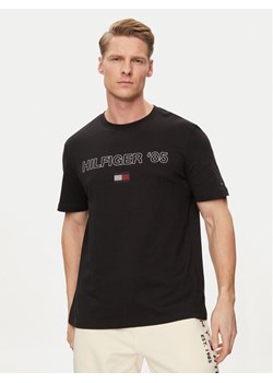 Tommy Hilfiger T-Shirt 85' MW0MW34427 Czarny Regular Fit ze sklepu MODIVO w kategorii T-shirty męskie - zdjęcie 182624078