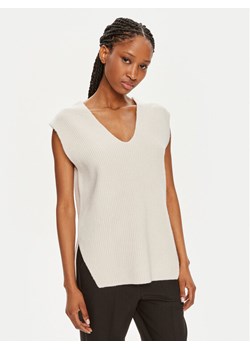 Calvin Klein Sweter K20K207249 Écru Regular Fit ze sklepu MODIVO w kategorii Swetry damskie - zdjęcie 182624579