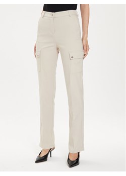 Morgan Spodnie materiałowe 241-PAZZA.F Beżowy Slim Fit ze sklepu MODIVO w kategorii Spodnie damskie - zdjęcie 182624729