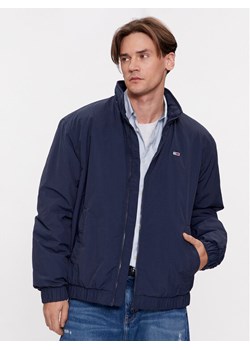 Tommy Jeans Kurtka bomber Essential DM0DM17238 Granatowy Relaxed Fit ze sklepu MODIVO w kategorii Kurtki męskie - zdjęcie 182624959