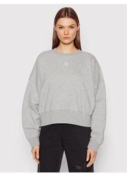 adidas Bluza adicolor Essentials Fleece HF7478 Szary Relaxed Fit ze sklepu MODIVO w kategorii Bluzy damskie - zdjęcie 182625319