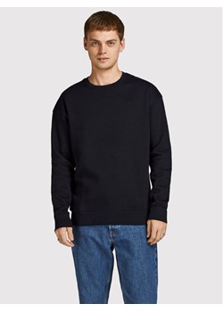 Jack&Jones Bluza Star 12208182 Czarny Regular Fit - id: 0000209732764 - marki Jack & Jones - 182625435 Jack&Jones Bluza Star 12208182 Czarny Regular Fit ze sklepu MODIVO w kategorii Bluzy męskie - zdjęcie 182625435