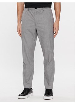 Boss Spodnie materiałowe Perin 50509579 Szary Slim Fit ze sklepu MODIVO w kategorii Spodnie męskie - zdjęcie 182625825