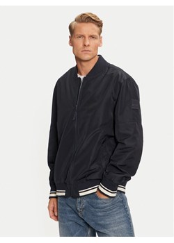 Mustang Kurtka bomber Limon 1015603 Granatowy Regular Fit ze sklepu MODIVO w kategorii Kurtki męskie - zdjęcie 182626157